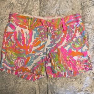 Lilly Pulitzer Callahan Shorts in Scuba to Cuba 00